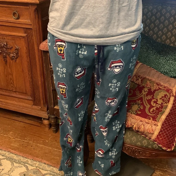 Life is Good Men's Christmas Pajamas Cozy Fleece Sleep Lounge Pants & Tshirt M - Picture 2 of 5